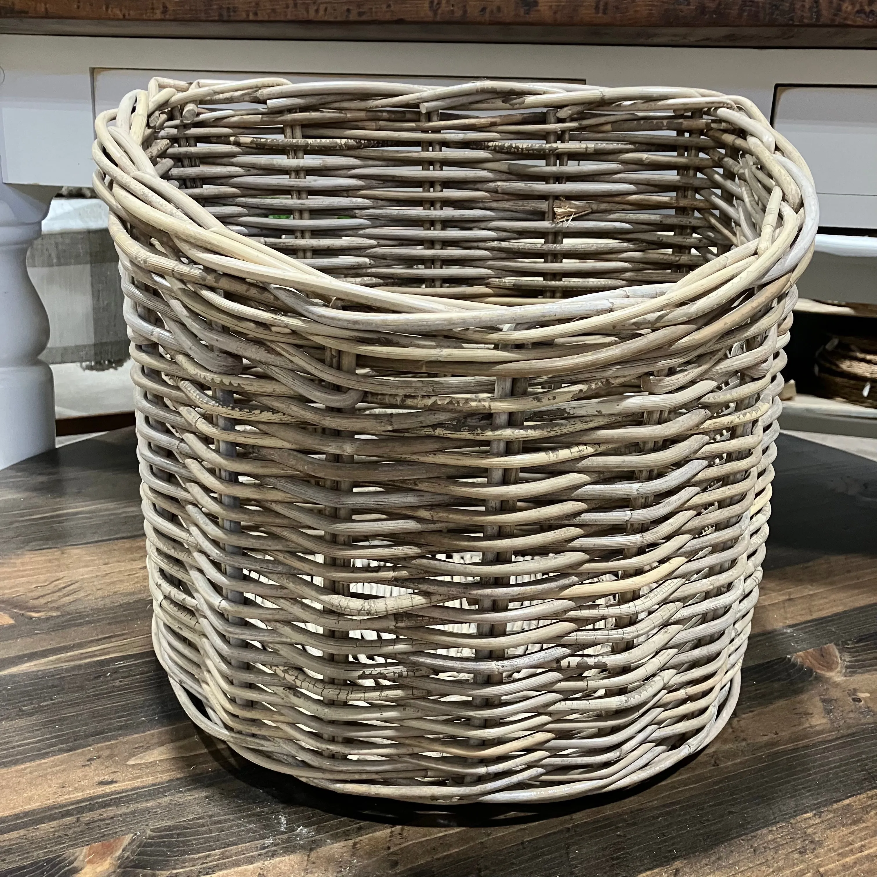 Wicker Basket Rounded