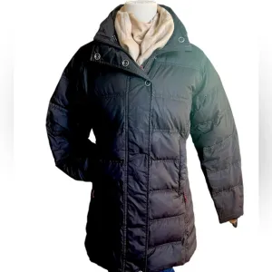Woolrich size medium down quilted long winter Parka w/ hidden hood black zipper