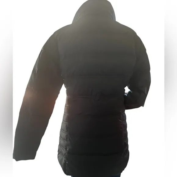 Woolrich size medium down quilted long winter Parka w/ hidden hood black zipper