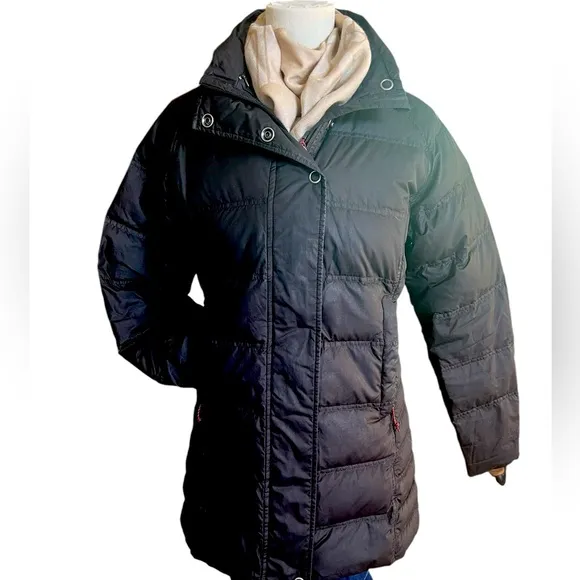 Woolrich size medium down quilted long winter Parka w/ hidden hood black zipper